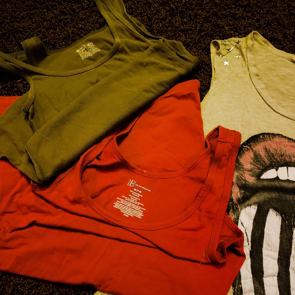 Shirt bundle - Picture 3 of 3